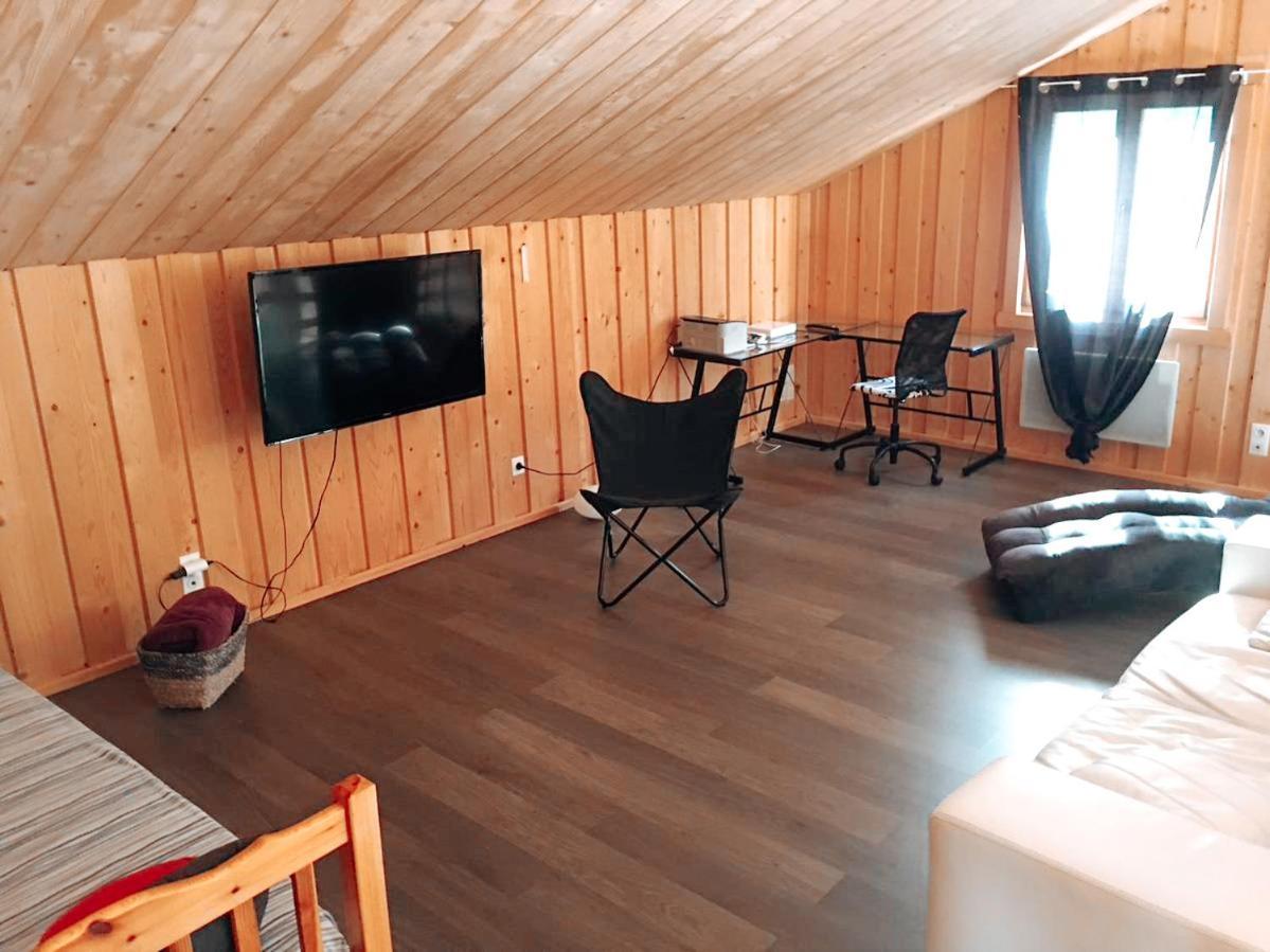 Вилла Chez Siouab Saint-Hostien Экстерьер фото
